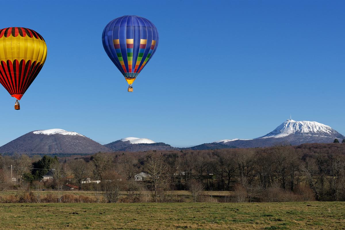 Découvrez l'Auvergne et ses volcans en Montgolfières