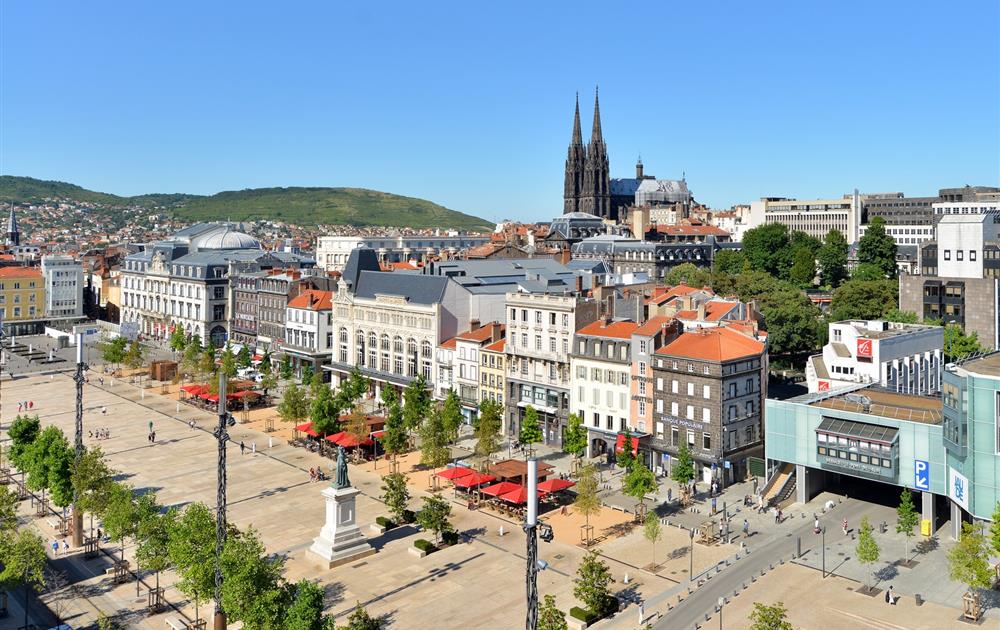 Clermont-Ferrand - place de Jaude en Auvergne - photo : CRDTA Joel Damase
